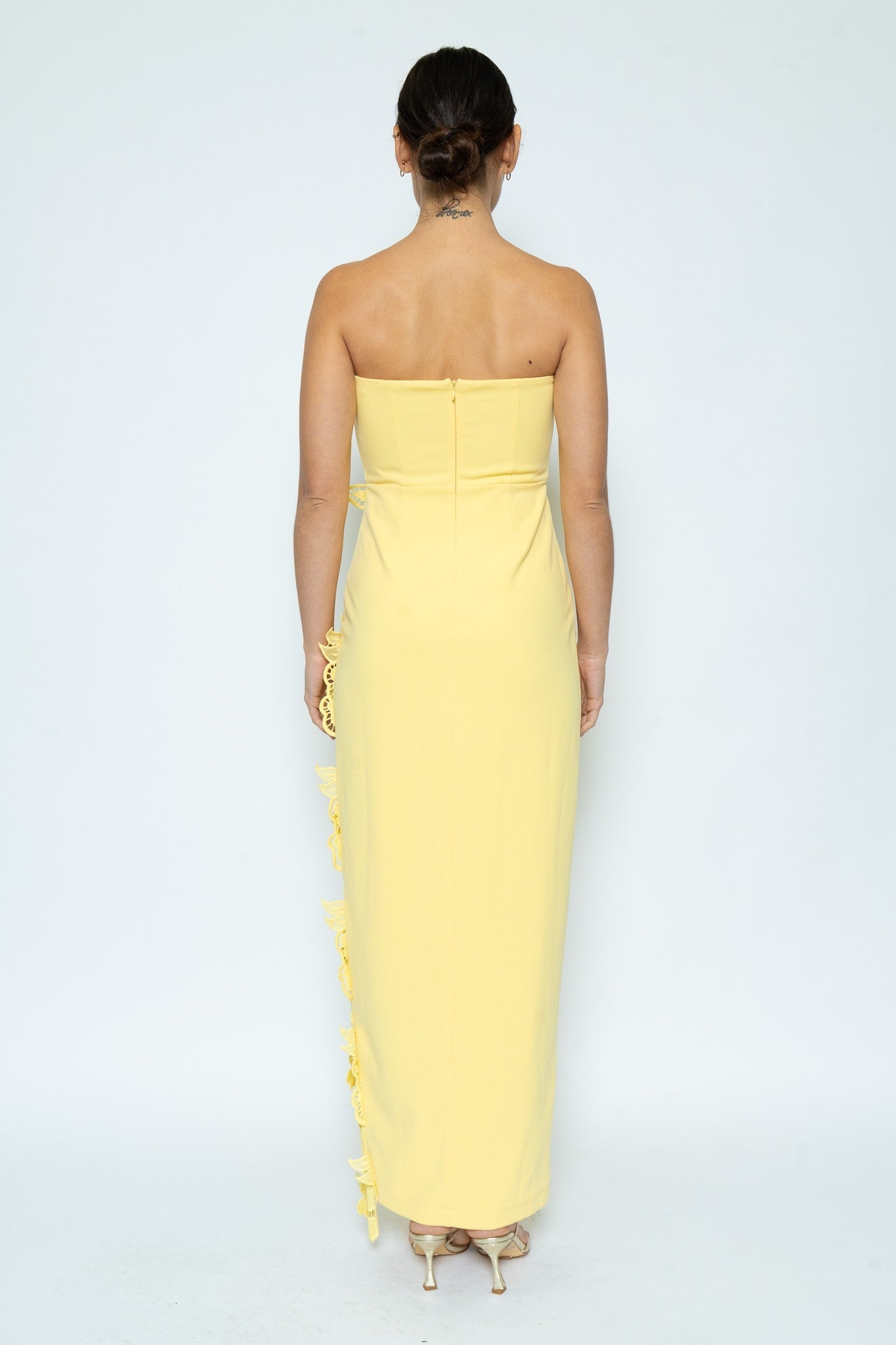 Thesa - amarillo