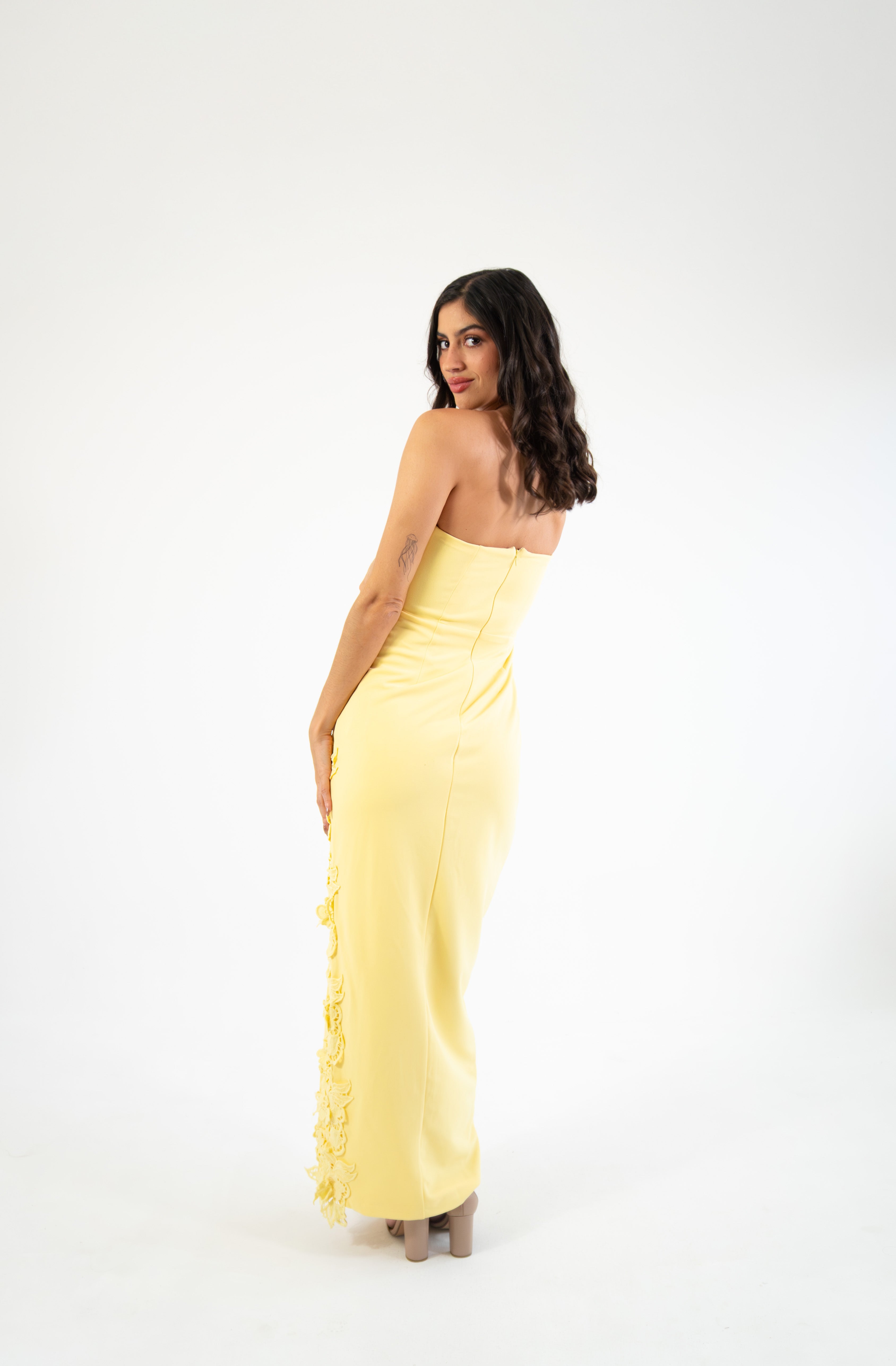 Thesa - amarillo