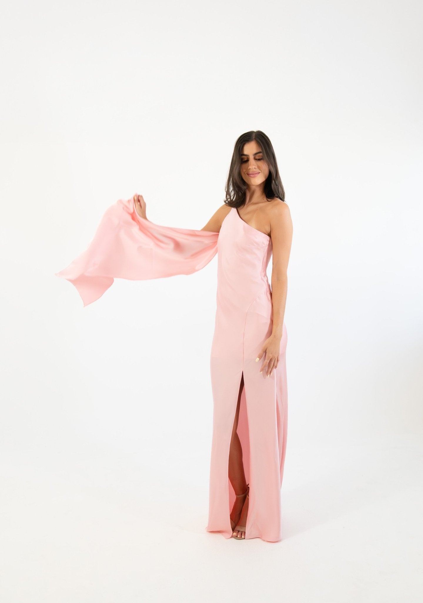 Emiliana - rosa - Lend the Trend renta de vestidos mexico