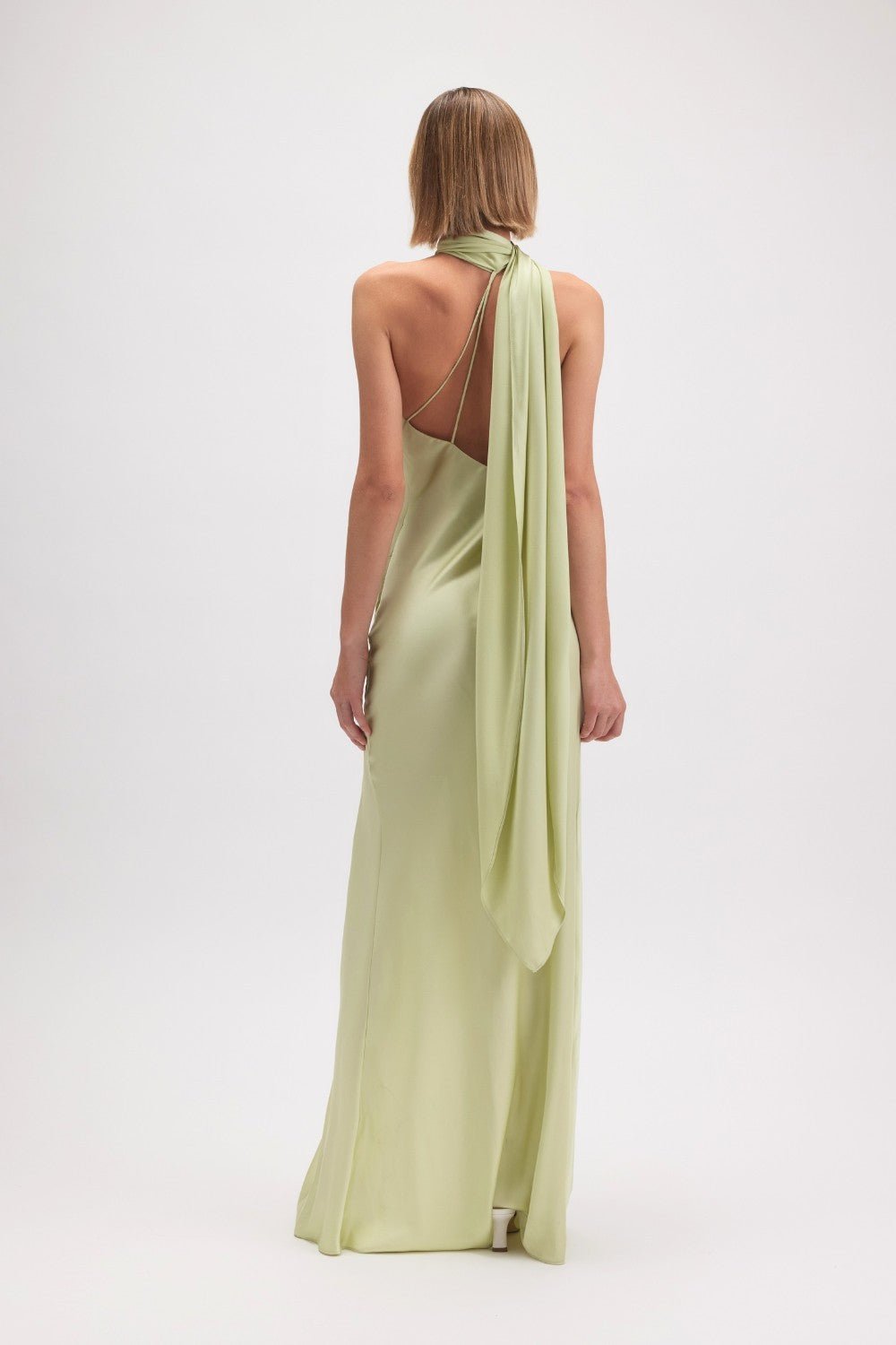 Emiliana - sage - Lend the Trend renta de vestidos mexico