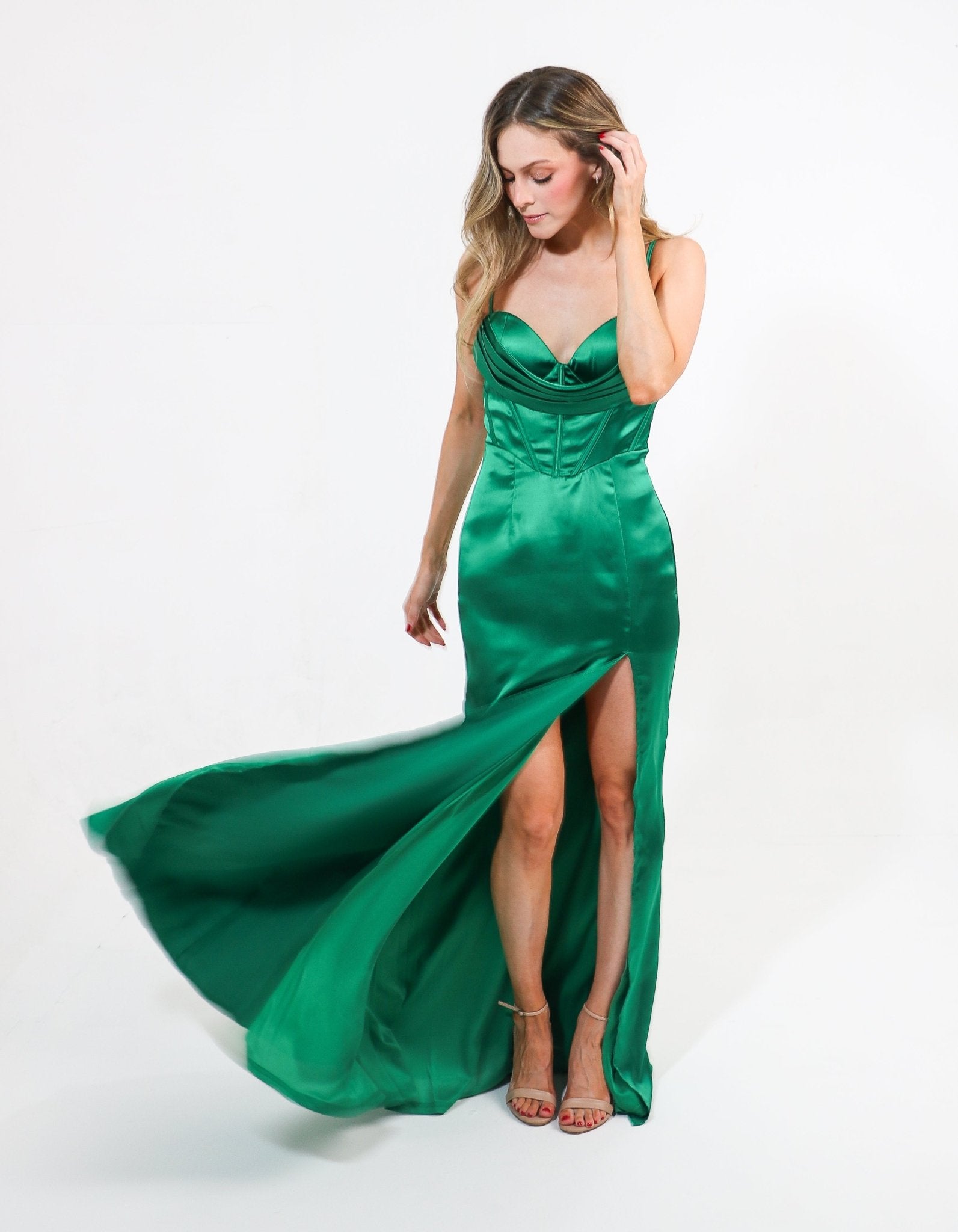 Evelyn - verde venta - Lend the Trend renta de vestidos mexico