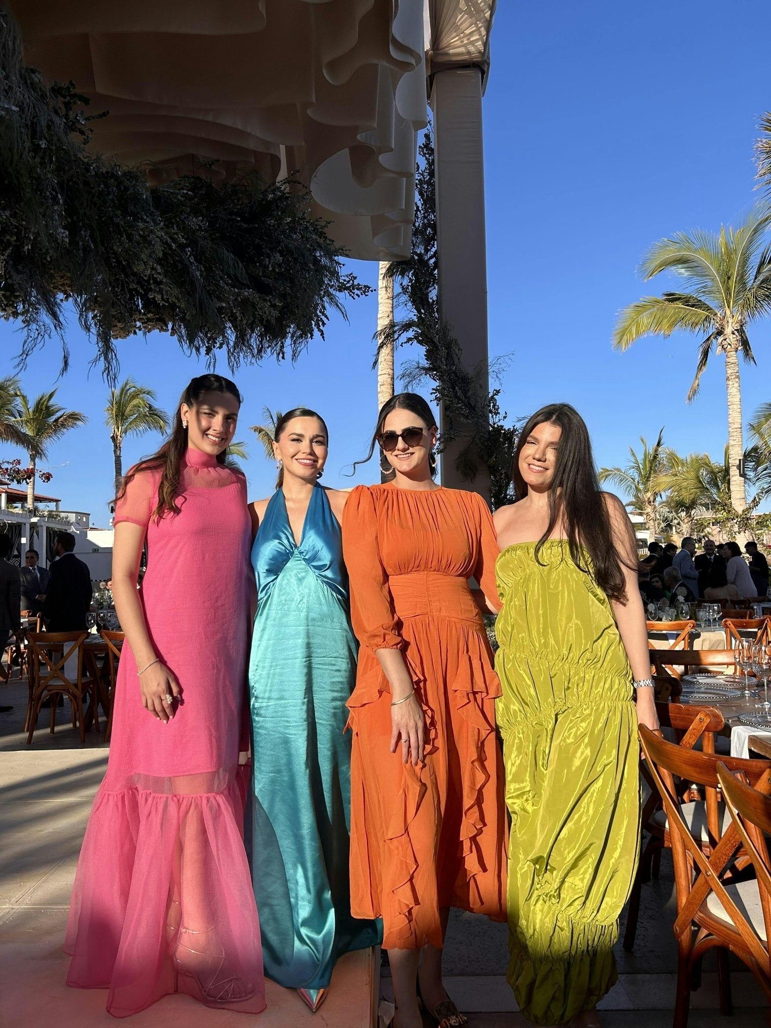 Flavia - naranja - Lend the Trend renta de vestidos mexico