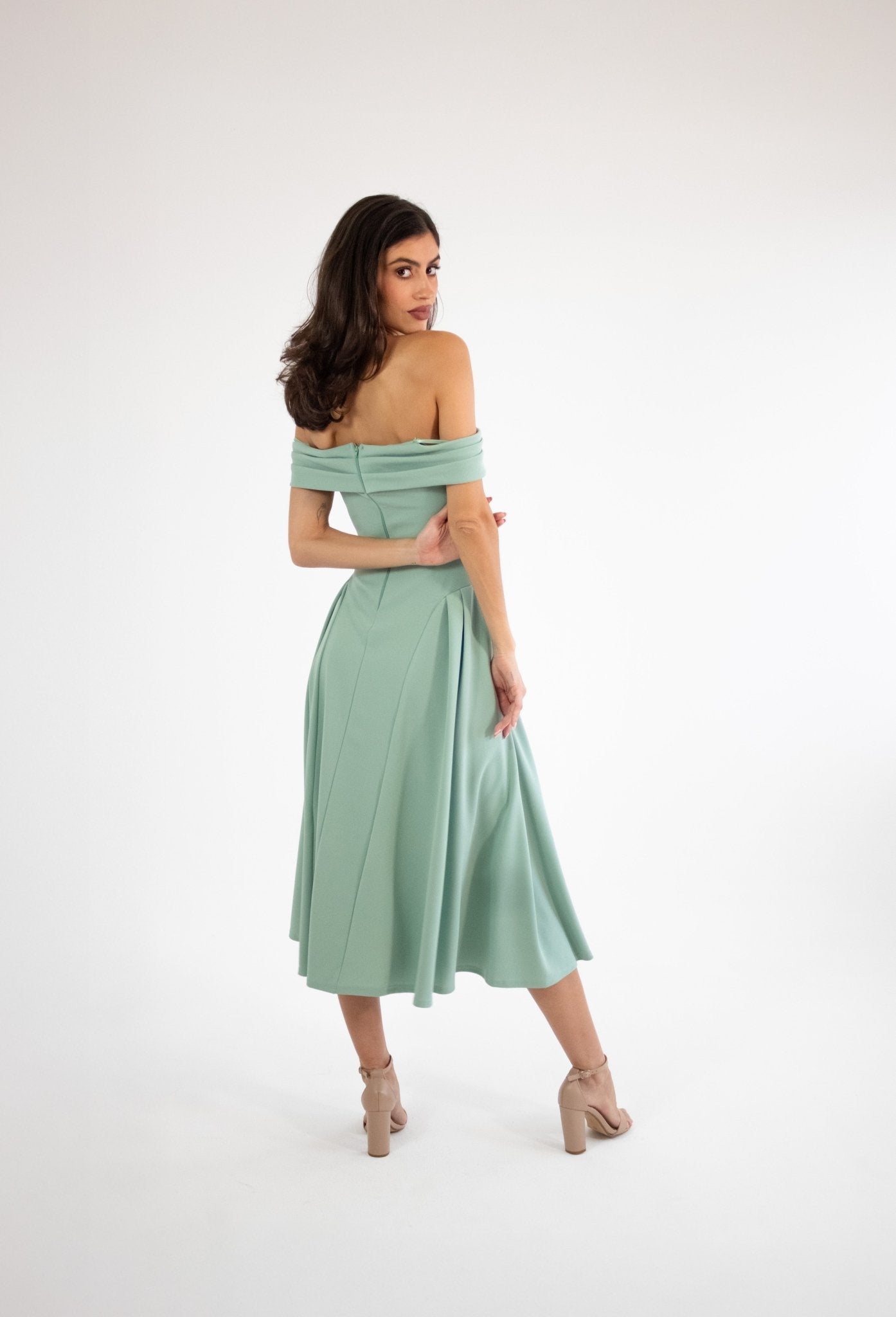 Lola - verde venta - Lend the Trend renta de vestidos mexico