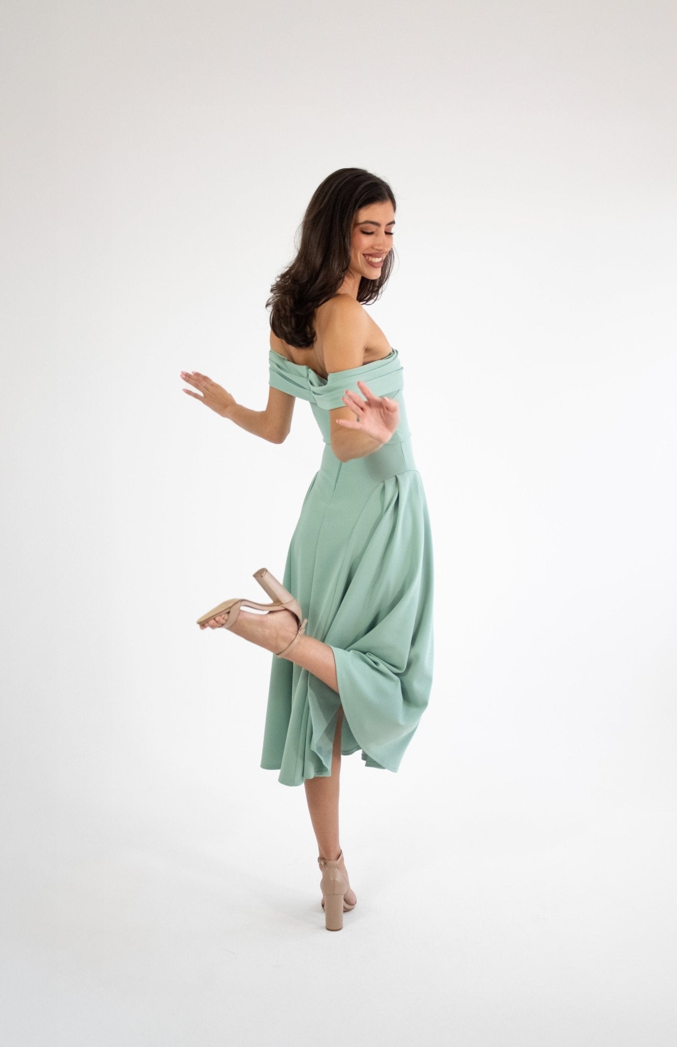 Lola - verde venta - Lend the Trend renta de vestidos mexico