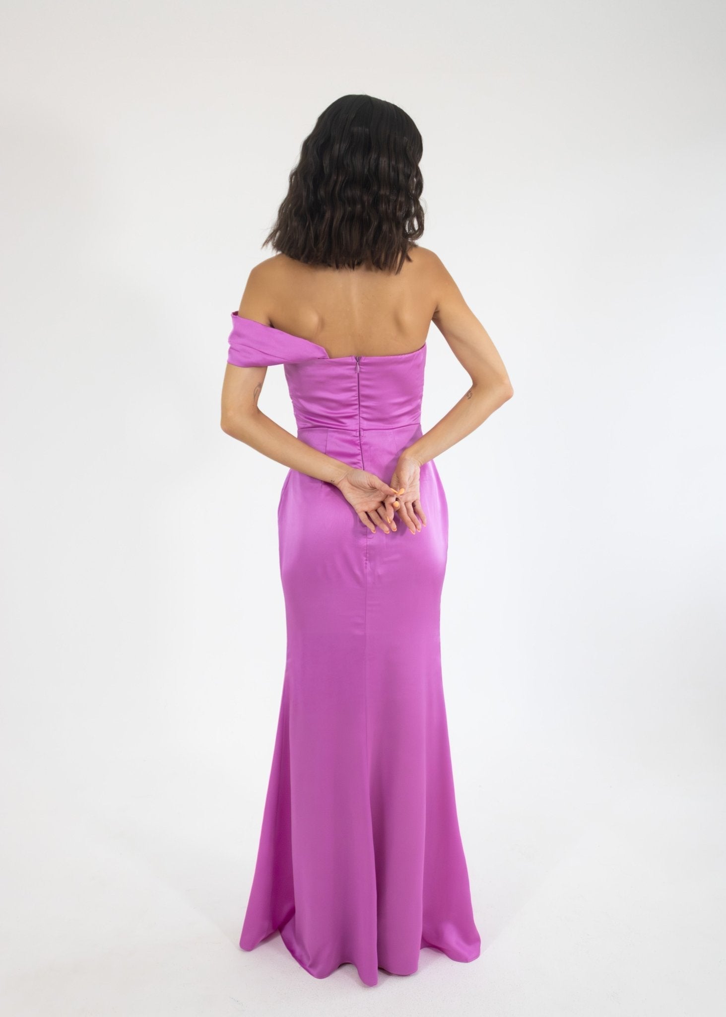 Marialy - rosa - Lend the Trend renta de vestidos mexico