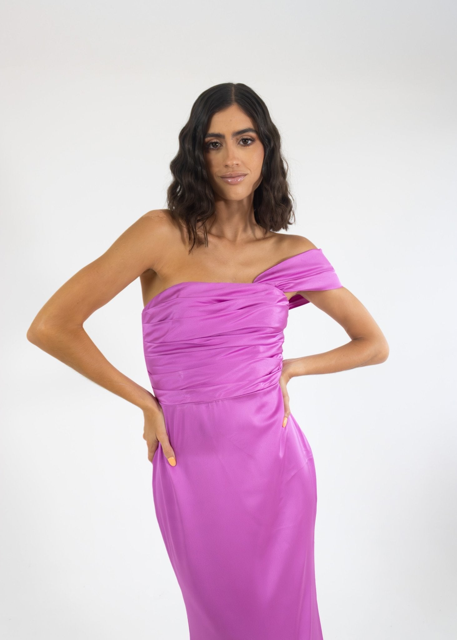 Marialy - rosa - Lend the Trend renta de vestidos mexico