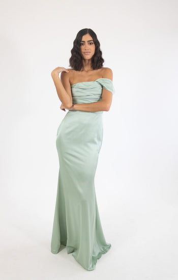 Marialy - sage - Lend the Trend renta de vestidos mexico