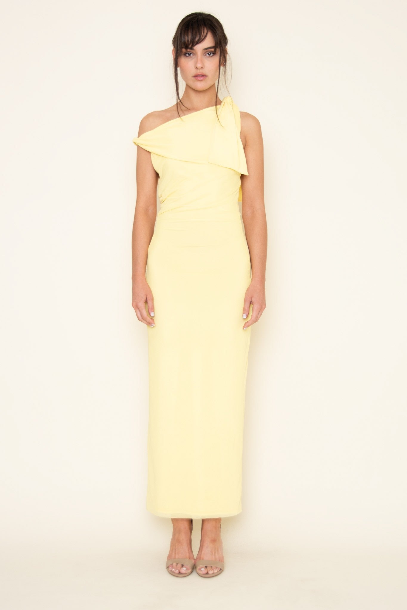 Titi - amarillo - Lend the Trend renta de vestidos mexico