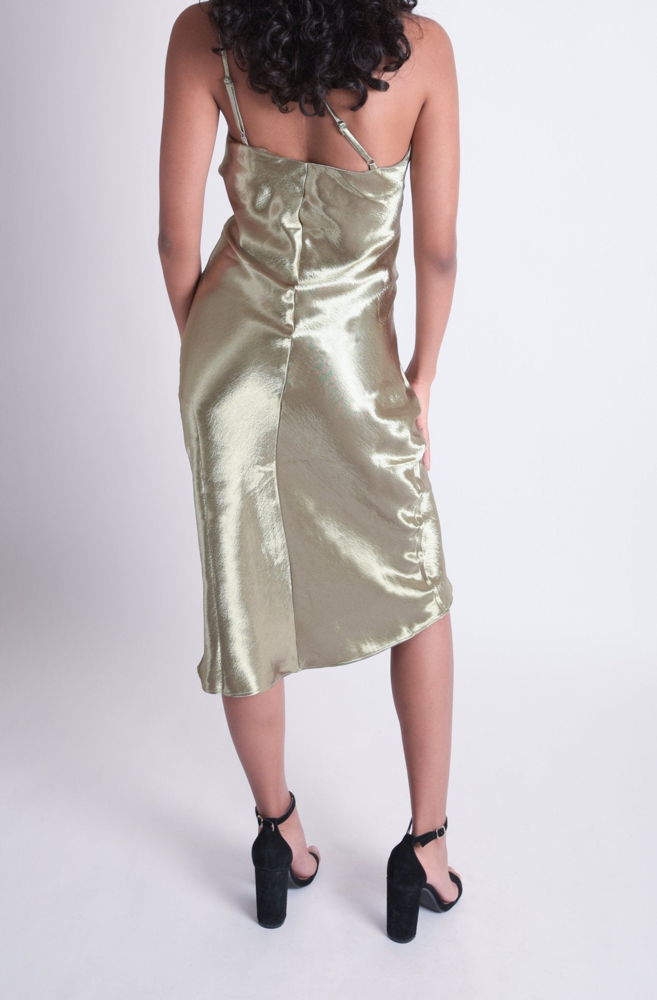 Agnes - Lend the Trend renta de vestidos mexico