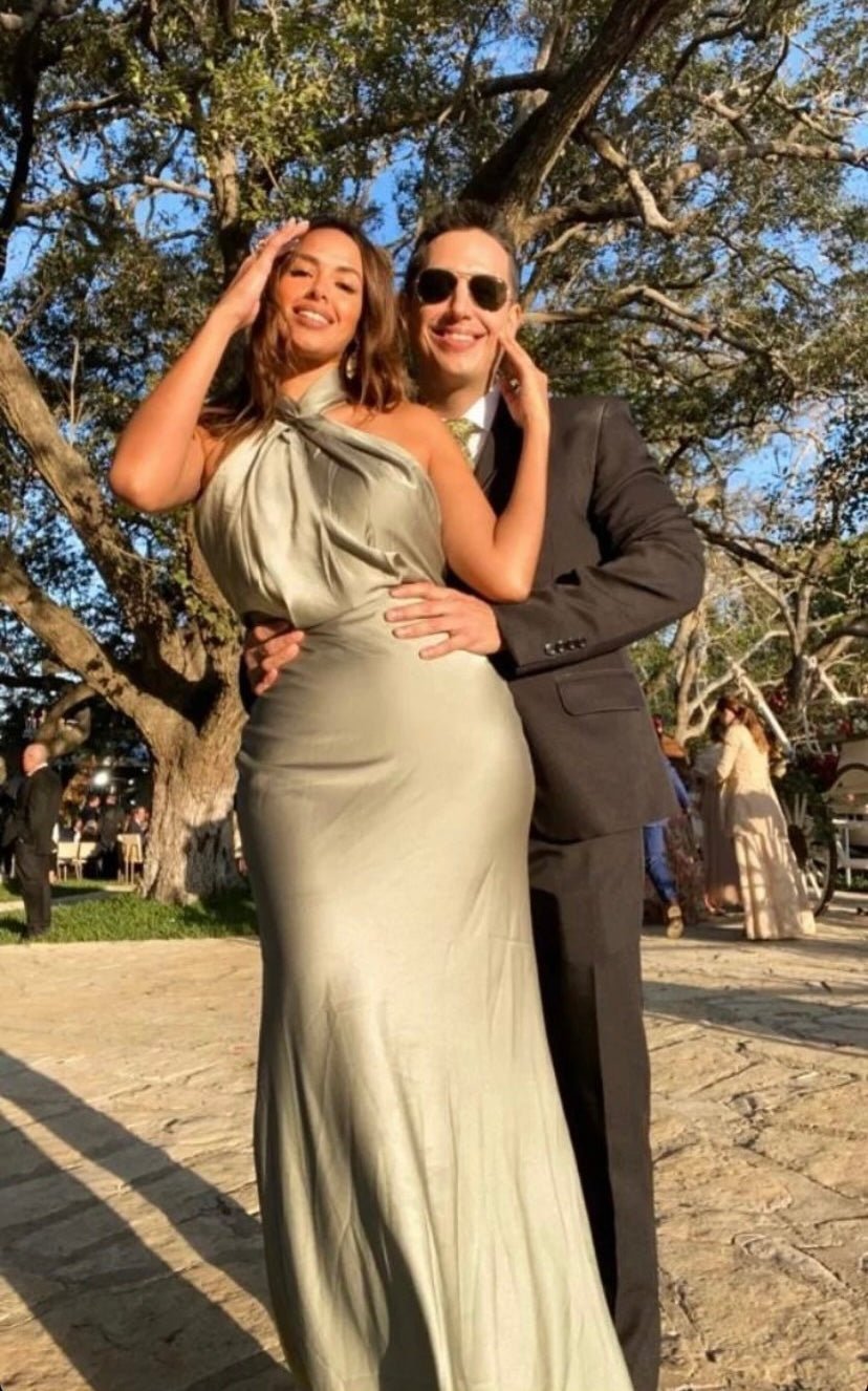 Erin - verde claro - Lend the Trend renta de vestidos mexico