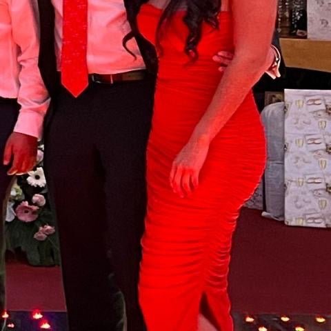 Fornarina - rojo - Lend the Trend renta de vestidos mexico