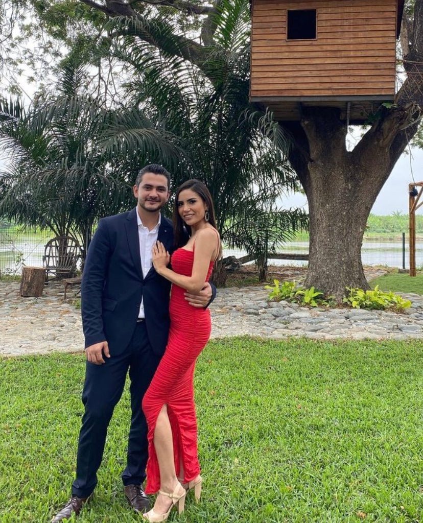 Fornarina - rojo - Lend the Trend renta de vestidos mexico