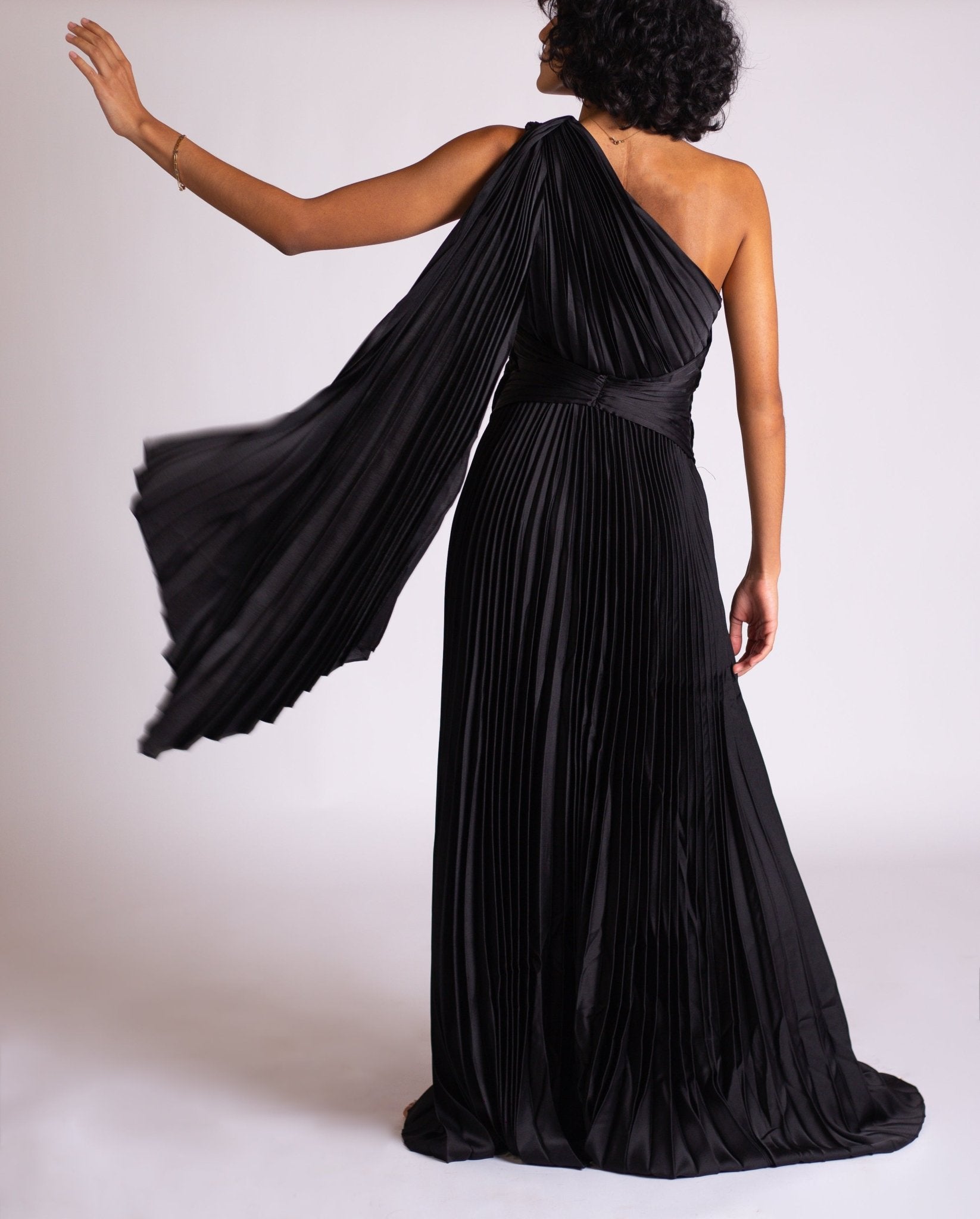 Mabela - negro venta - Lend the Trend renta de vestidos mexico