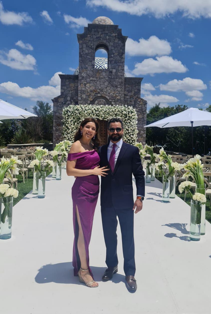 Maye - morado - Lend the Trend renta de vestidos mexico