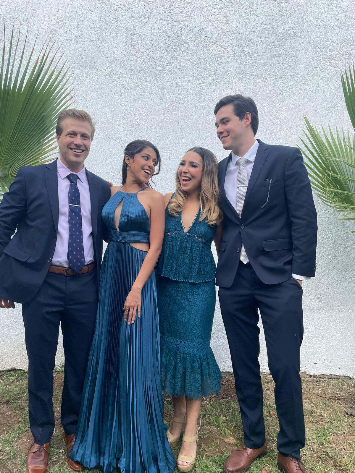 Milla - azul venta - Lend the Trend renta de vestidos mexico