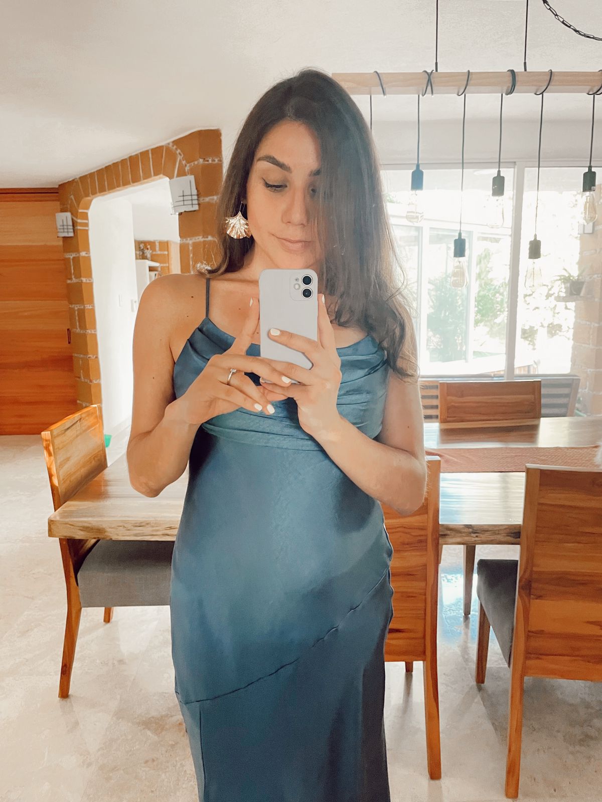 Tabata - venta azul oscuro - Lend the Trend renta de vestidos mexico